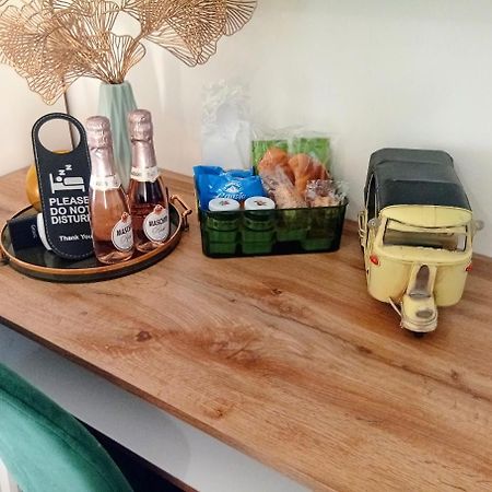 Megaride Santa Lucia Bed & Breakfast Napoli Dış mekan fotoğraf