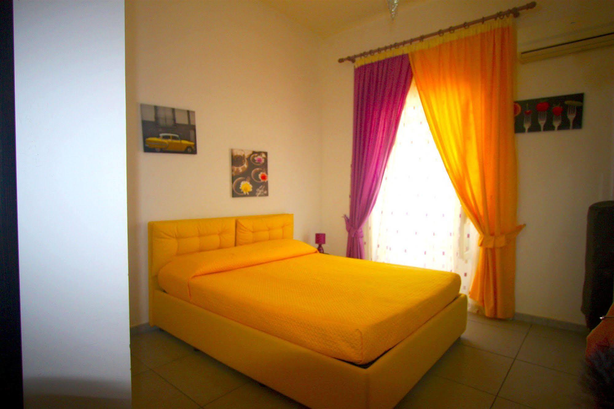 Megaride Santa Lucia Bed & Breakfast Napoli Dış mekan fotoğraf
